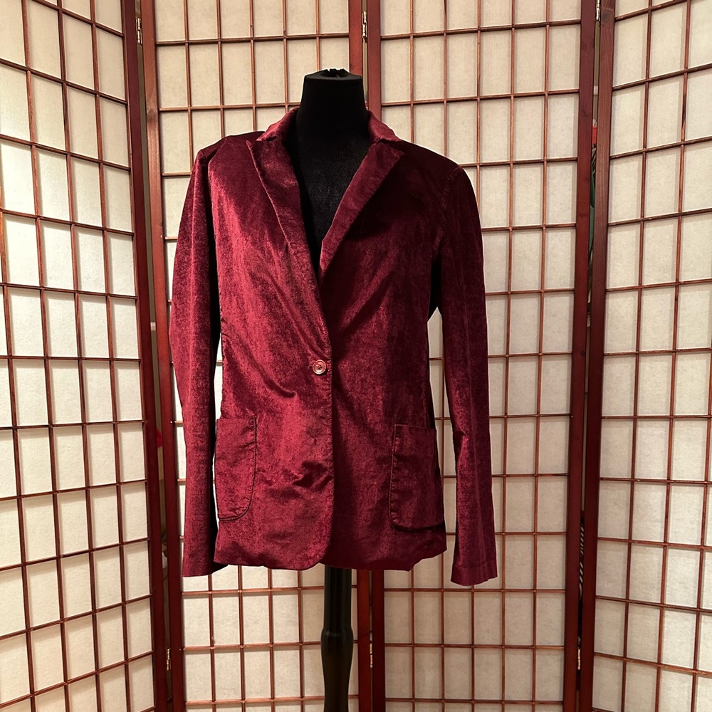 Maroon velvet blazer